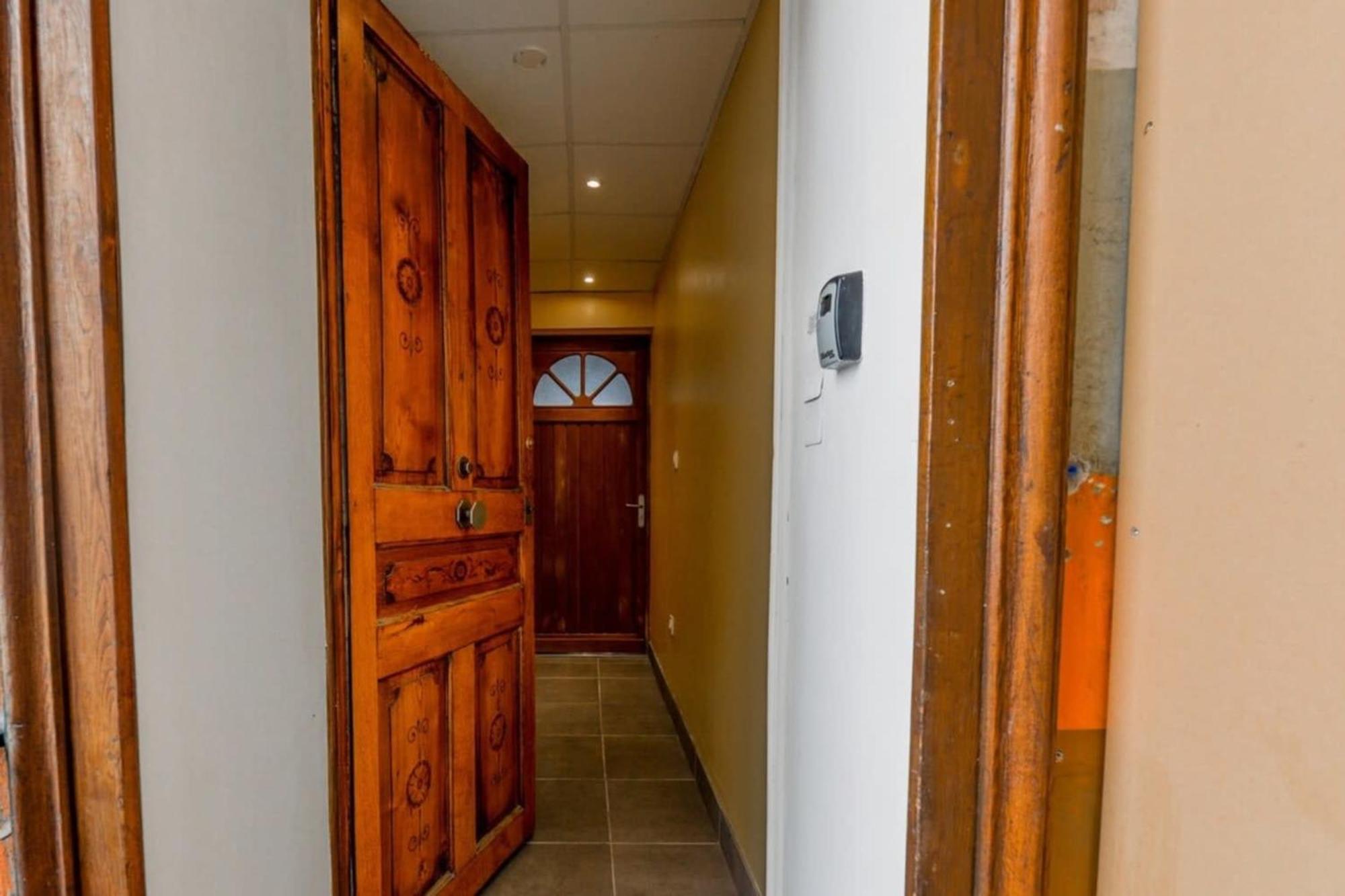 3-Star Rated Apartment In The Heart Of The Old Town With A View Annecy Exterior photo